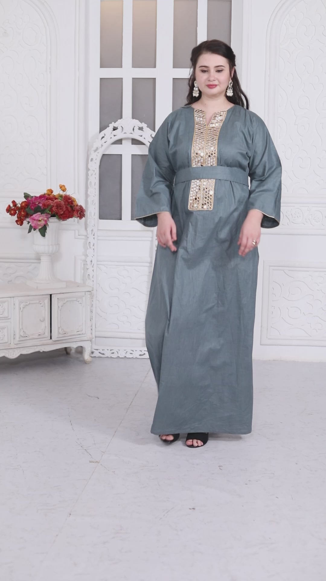 Aabla Work Mirror Finish Jalabiya Kaftan For Women